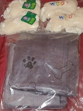 Boots & Barkley Bone Plush Rope 12.5 inch Woof Dog Toy (4) & 2 Pet Towels Combo